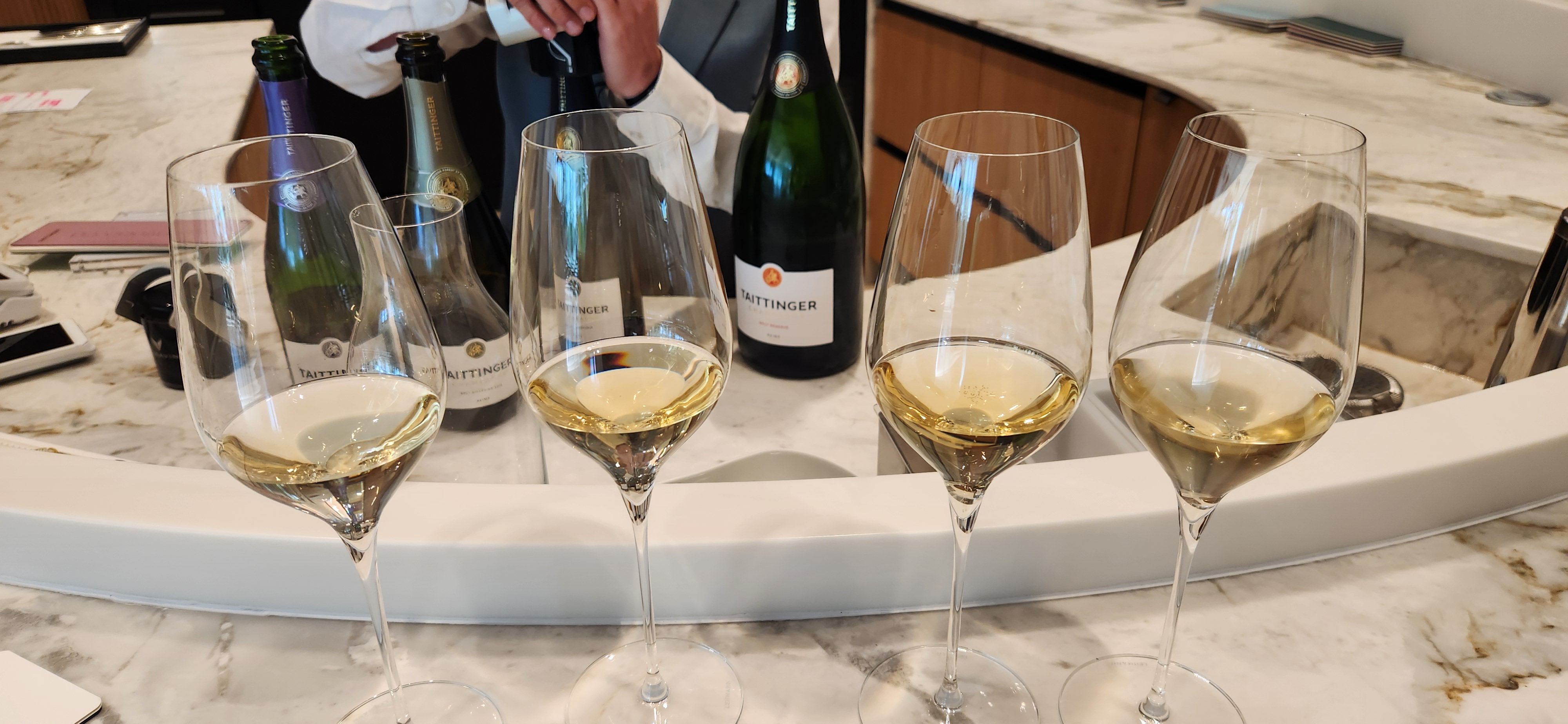 Guests gathered for an Art's World of Wine tasting event